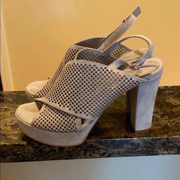 Gray suede sparkling platform sandals - Picture 2 of 4